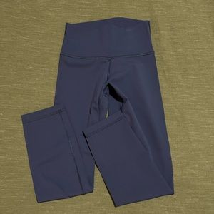 NWOT Lululemon wunder under